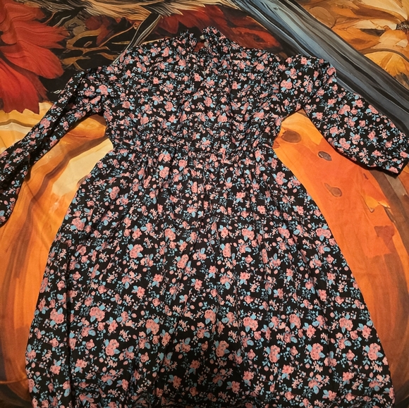 not sure Dresses & Skirts - Dress